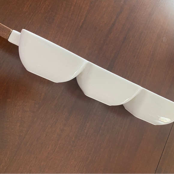 Ciroa Nibbles & Starter 3 Section Server - Picture 4 of 5